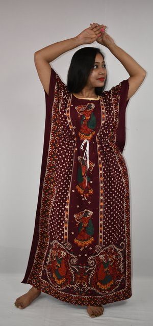 BDROX Gujri Kaftan Nighty in Maroon