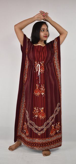 BDROX Gujri Kaftan Nighty in Maroon
