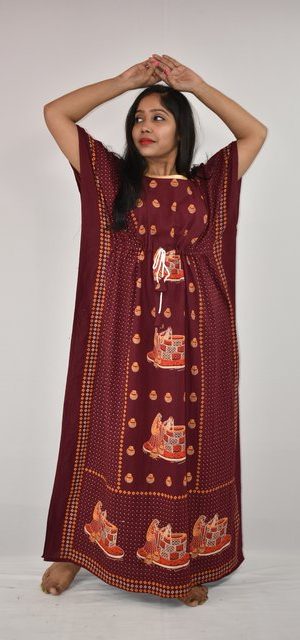 BDROX Gujri Kaftan Nighty in Maroon